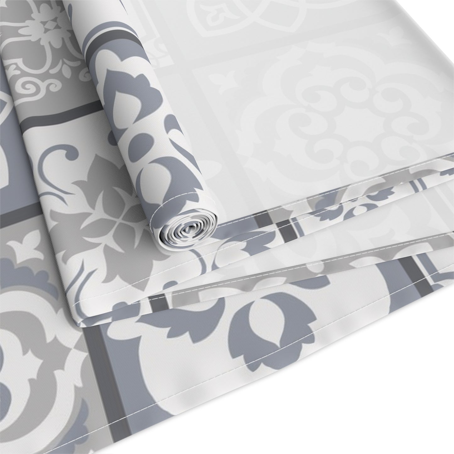 Cinzento Table Runner