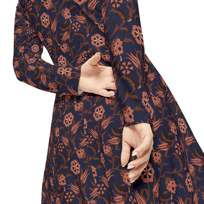 Flores da Meia Noite Women's Long Sleeve Dress