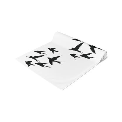 Andorinhas Table Runner