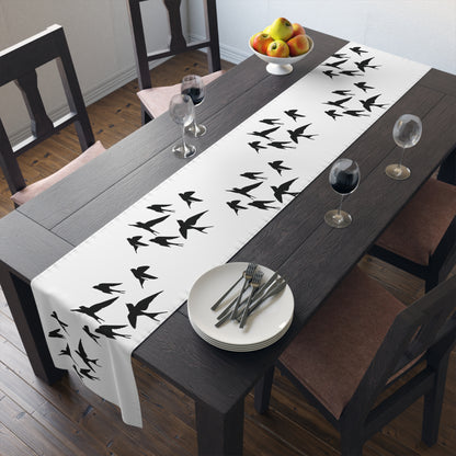 Andorinhas Table Runner