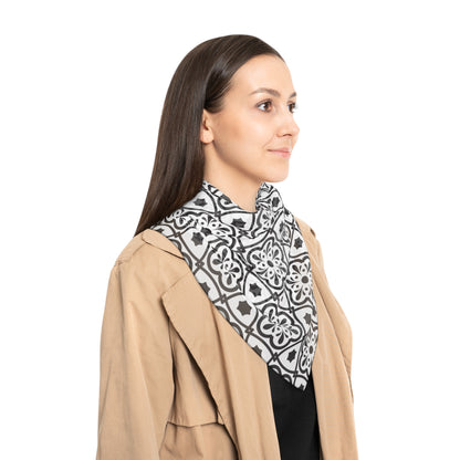 Estrela (Black) Women's Scarf