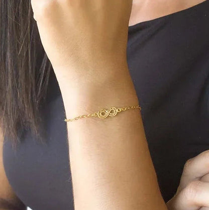 Infinity Bracelet in Gold Plated Silver