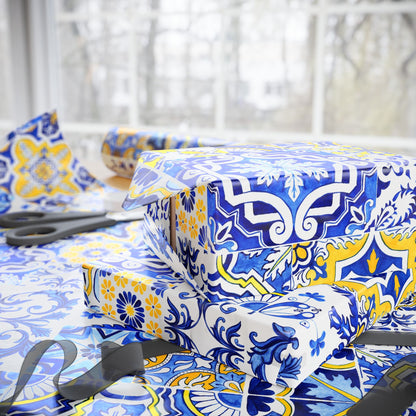 Tradicional Wrapping Paper
