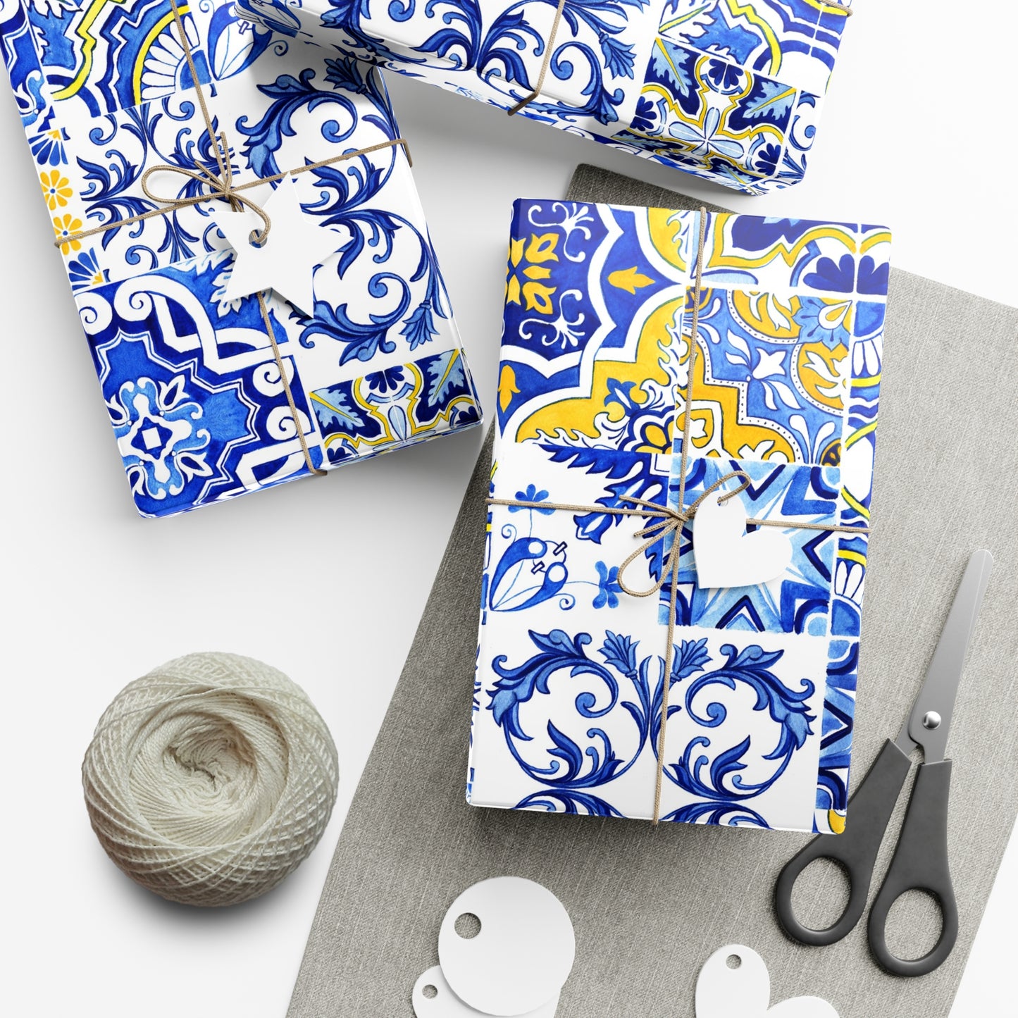 Tradicional Gift Wrap Paper