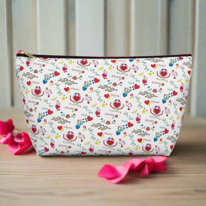 Amor Accessory Pouch w T-bottom