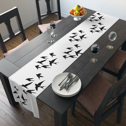 Andorinhas Table Runner