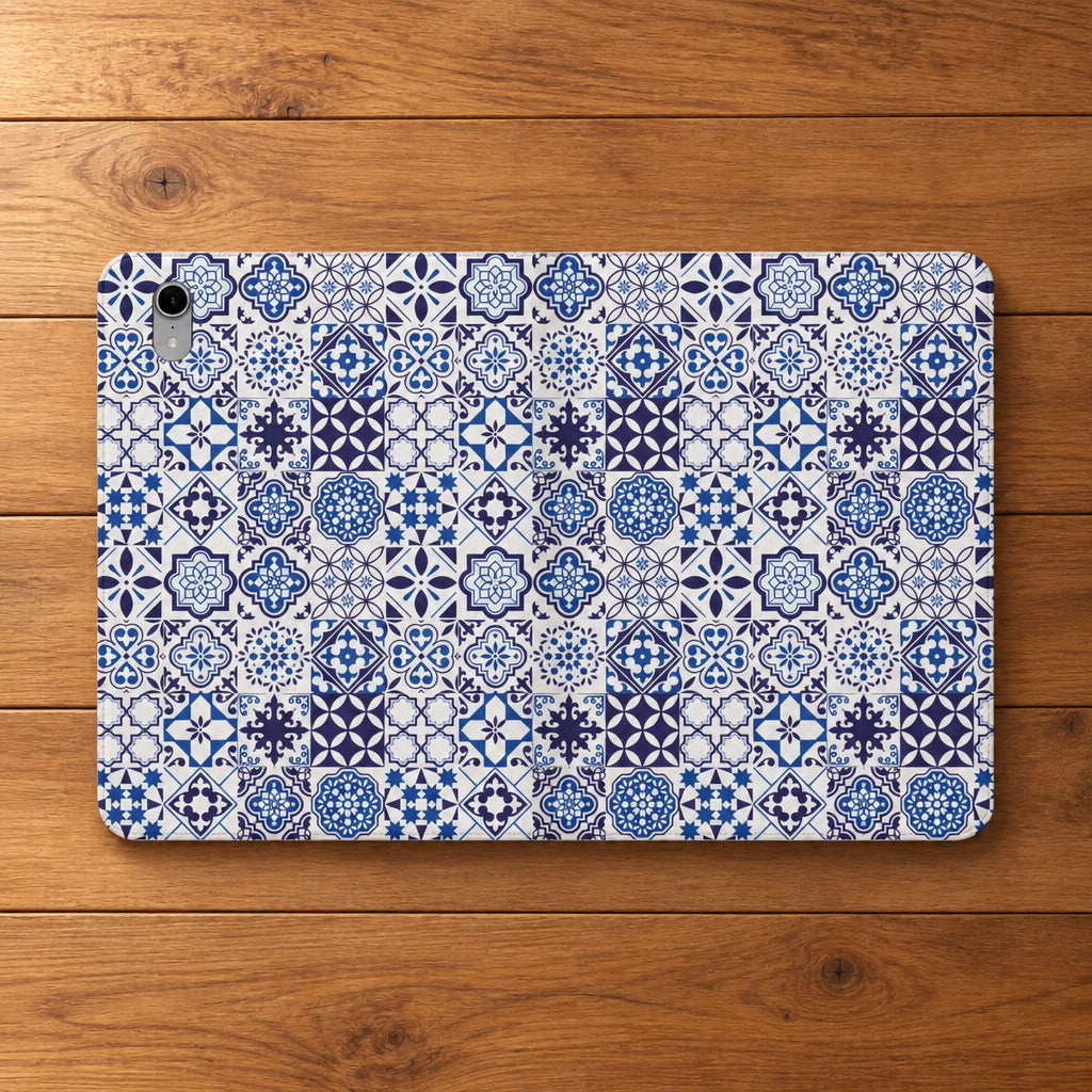A protective tablet case featuring a detailed blue and white Portuguese azulejo tile pattern, shown on a plain white background.